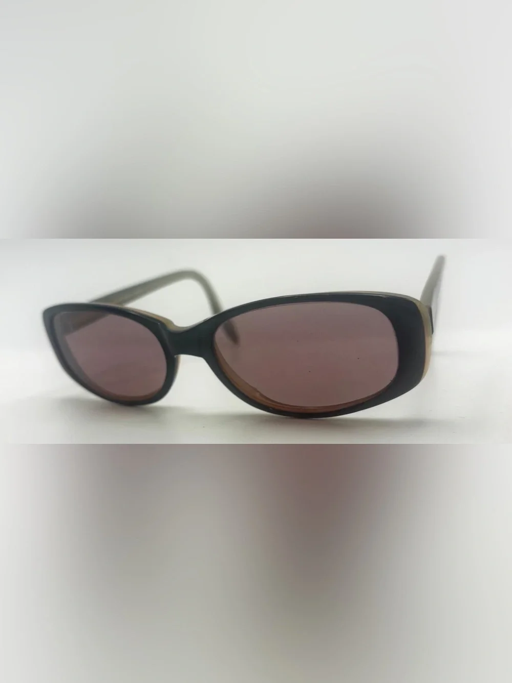 Elizabeth Arden Sun 57 Black Oval Sunglasses Frames Only